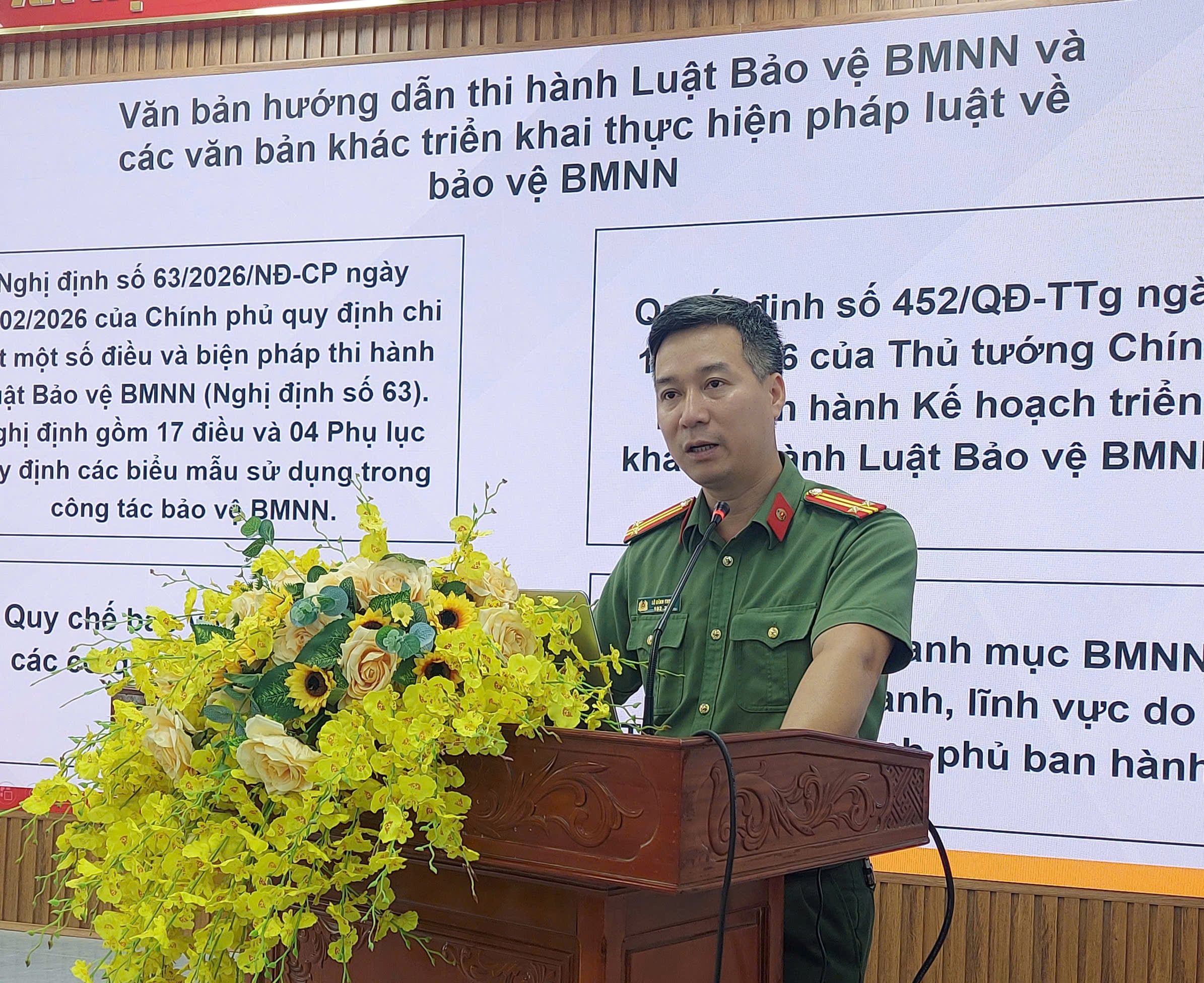 Phòng An ninh chính trị nội bộ: Bồi dưỡng nghiệp vụ xử lý văn bản Bí mật nhà nước và An ninh mạng tại phường Lê Ích Mộc